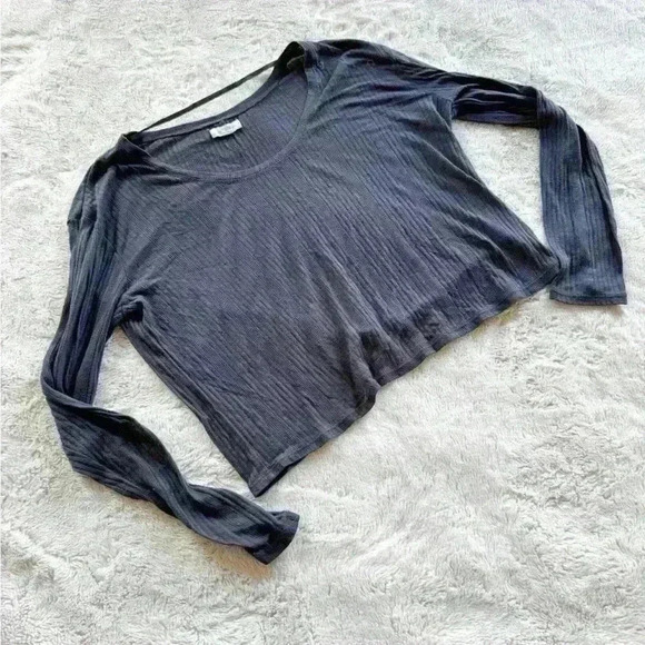 Anthropologie Silent Noise Cropped Long Sleeve size M - Picture 1 of 3
